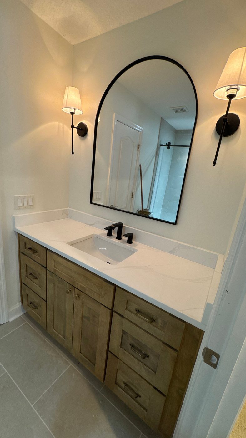 Vanity en madera y cuarzo